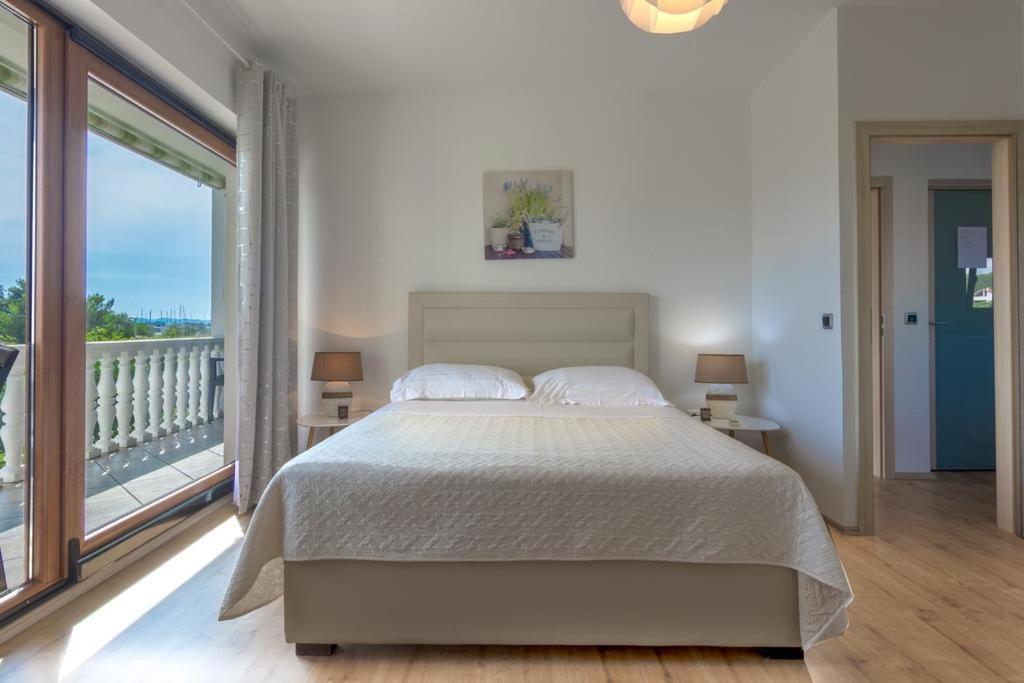 Apartments Emanuela Sukošan Екстериор снимка